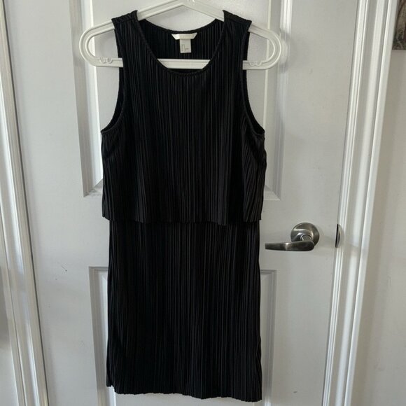 H&M Dresses & Skirts - H&M Black Pleated Women’s Dress Size S